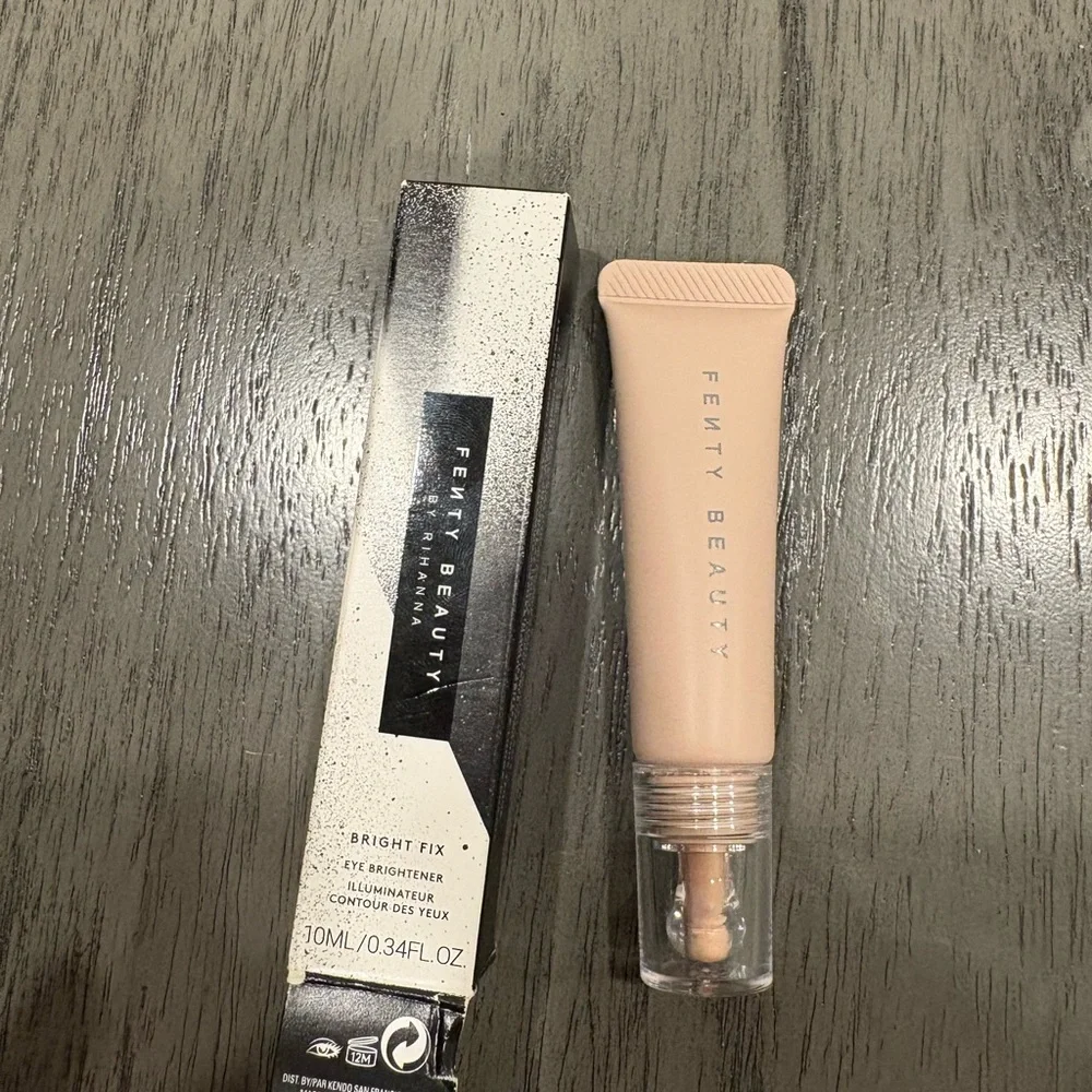 * New Fenty Beauty Bright Fix Concealer 06 Melon